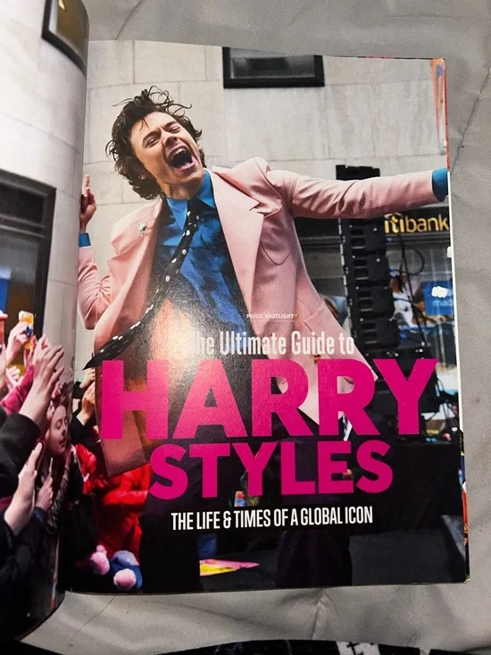 Harry Styles Magazine - The Ultimate Guide - Picture 3 of 3